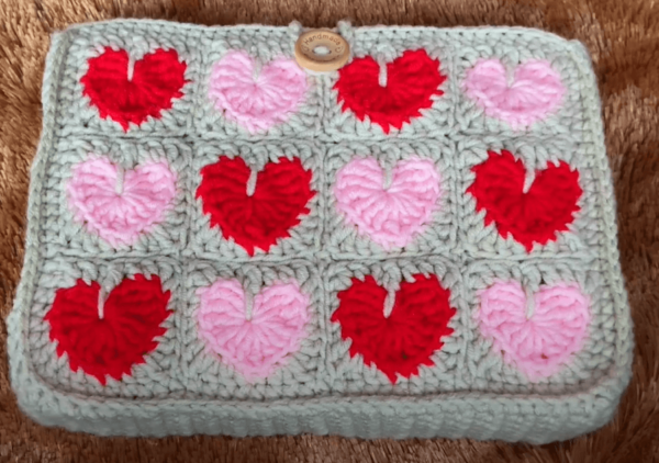 : Crochet Heart Book Sleeve Pattern, Crochet Heart Pattern, Book Sleeve , Book Cover  Crochet Pattern PDF