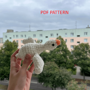 : Crochet Keychain Goose Pattern, Amigurumi Goose  Crochet Pattern PDF
