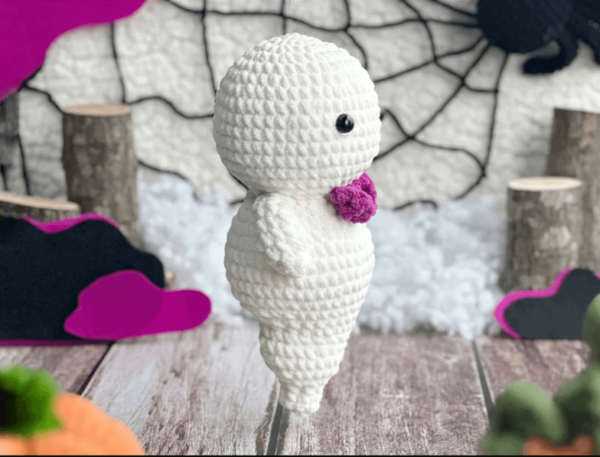 : Ghost , Halloween Crochet, Holiday Decor, Stuffed Animal, Amigurumi , Halloween Decoration, Stuffed Dolls Crochet Pattern PDF
