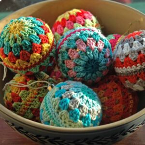 : Granny Christmas Baubles  Pdf, Crochet Christmas Baubles Pattern, Granny Square  Crochet Pattern PDF