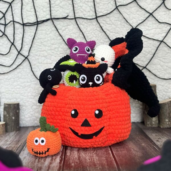 : Pumpkin Halloween Bucket , Halloween , Halloween Amigurumi s Crochet Pattern PDF