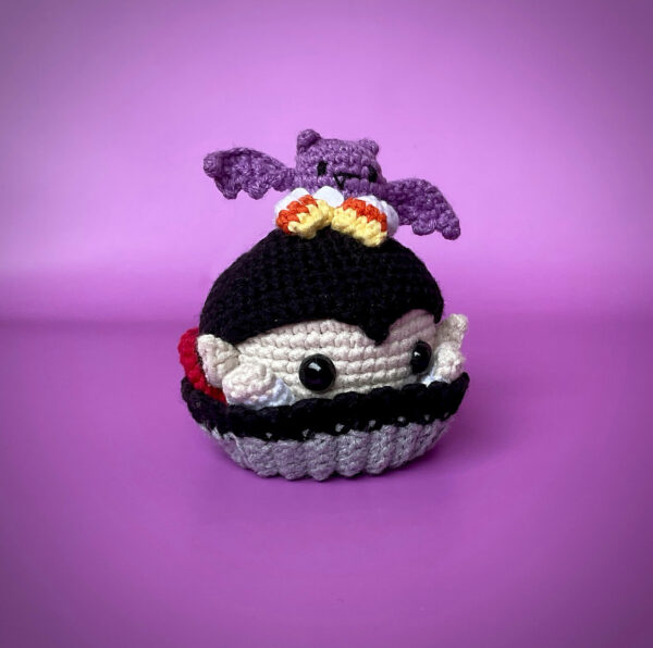 Reversible Dracula Cupcake Amigurumi Pattern   Halloween  (pdf) Crochet Pattern PDF